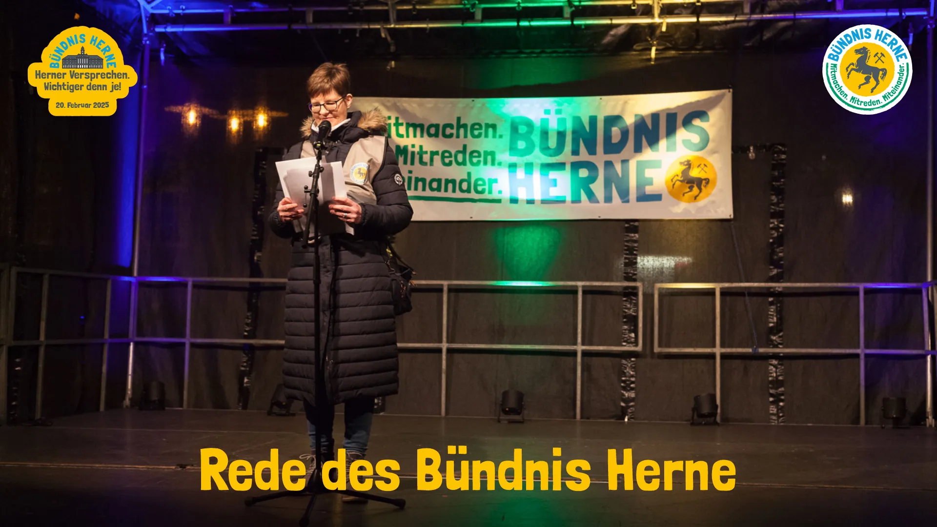 Cordula Vordenbäumen (Bündnis Herne) auf der Bühne