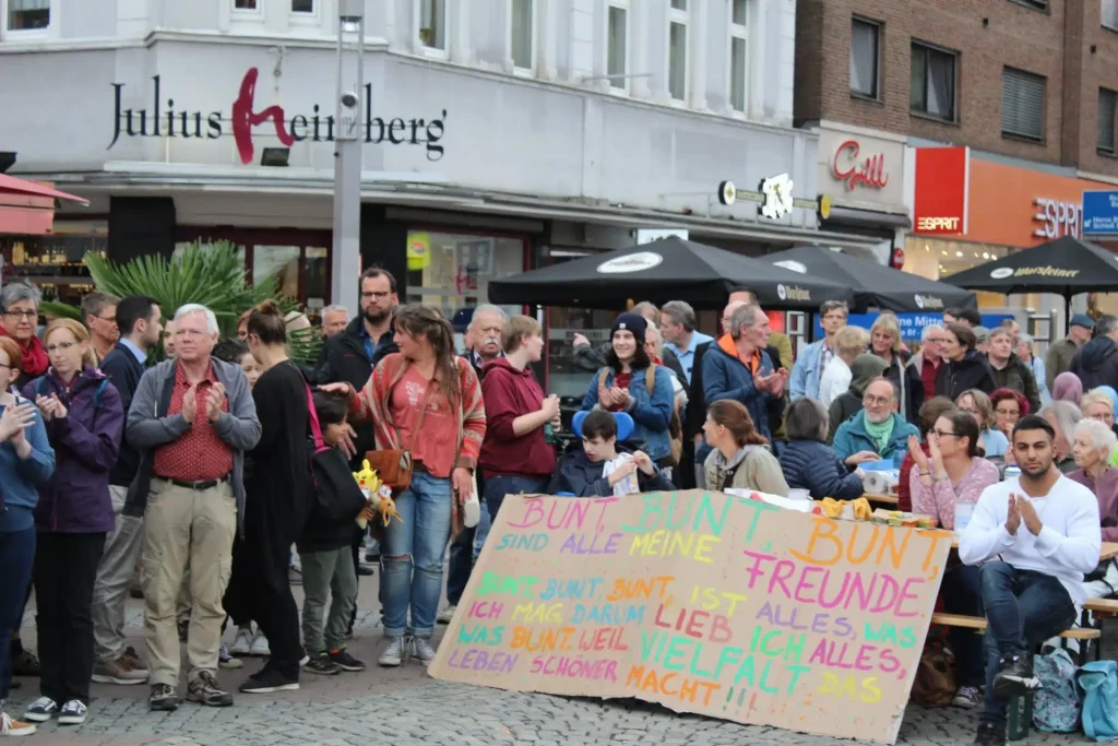 Menschen auf der Kundgebung am 03.09.20219